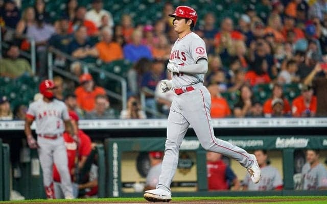 【MLB】大谷翔平、衝撃の片手弾が「なんてスイングだ」　驚愕アーチに現地放送席も熱狂