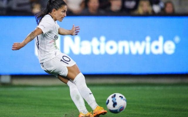 長野風花の眼前でブラジル女子代表MFがダイブ疑惑? PKではパネンカを決める「史上最弱のPKに違いない！」