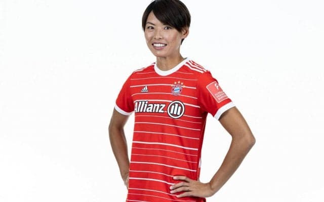 バイエルンDF熊谷紗希がいよいよ始動!! 新ユニフォームで意気込み語る「今シーズンも最高に楽しみます」