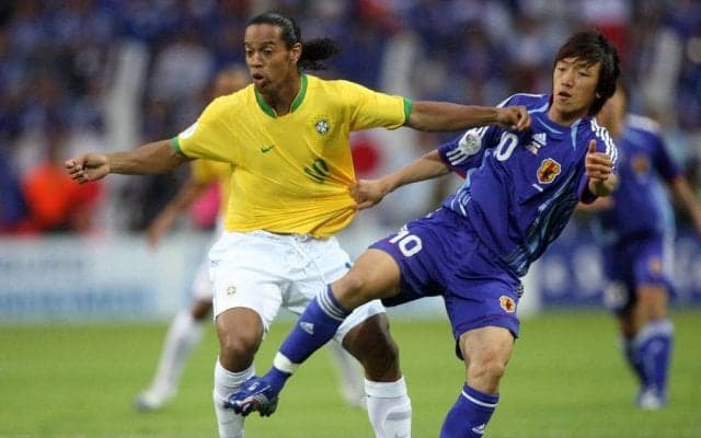 「この中から4人選ぶとしたら?」W杯公式SNSが大会を彩った「16人の背番号10」を選出! ファンからさまざまな意見が挙がる