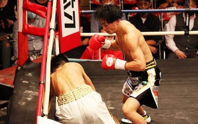 ミライモンスター松本圭佑、2回TKO勝ちでデビュー6戦連続KO「いずれチャンピオンに」