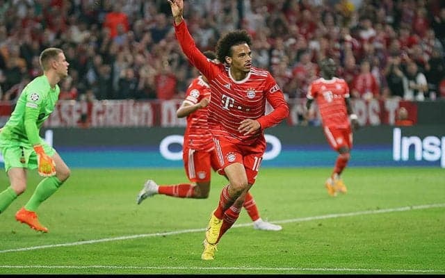 リュカ＆サネ弾守り切ったバイエルンが会心の完封勝利！　バルサは初の古巣対戦レヴィの不発で今季初黒星…《CL》