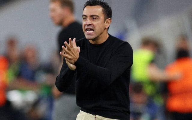 「厳しい修行の日々」主導権握るもバイエルンに敗戦のバルサ、チャビ監督は結果に「腹が立つ」