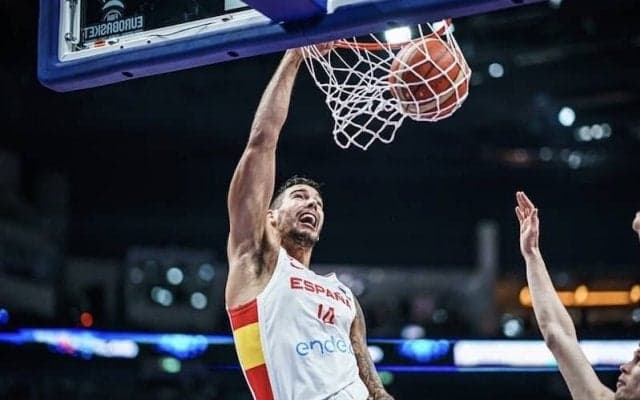 スペインがフィンランドを破ってベスト4進出…エルナンゴメス兄弟が得点をけん引