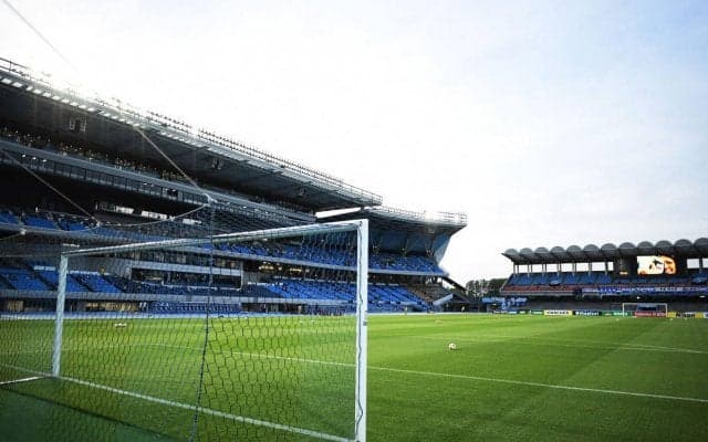 「合成だよね？」等々力陸上競技場に現れた巨大すぎる“中秋の名月”にファン驚愕「こんなだった？」