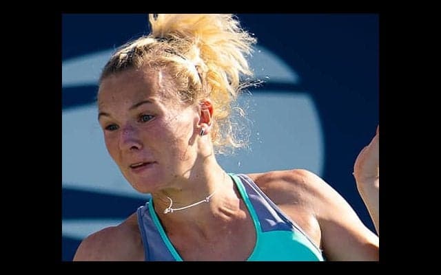  シニアコバ 快勝で初戦突破 