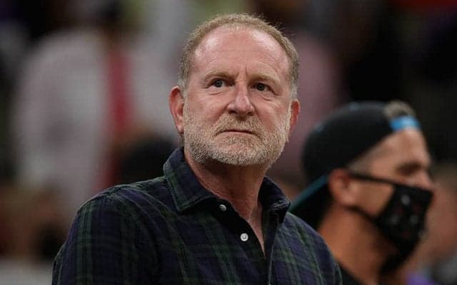 サンズのオーナーであるロバート・サーバーに1年の活動停止と約14億円の罰金処分が下る