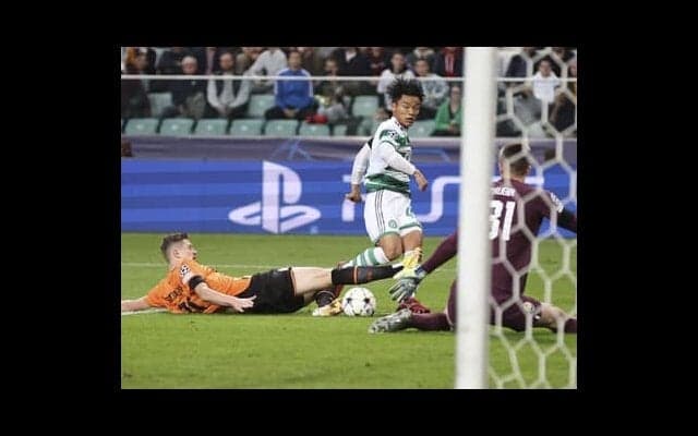 旗手怜央は鎌田大地、守田英正より意外性あり。CLでの日本代表５人を採点する