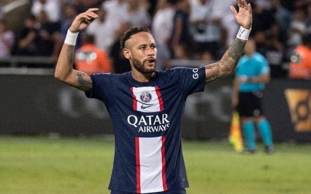 「こういうことは僕だけ」いつものゴールパフォーマンスで警告を受けたネイマールに同情の声「一体なぜ？」