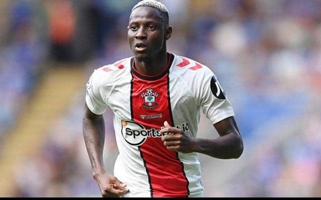 サウサンプトン、ムサ・ジェネポと2025年まで契約延長　「全力を尽くすよ」