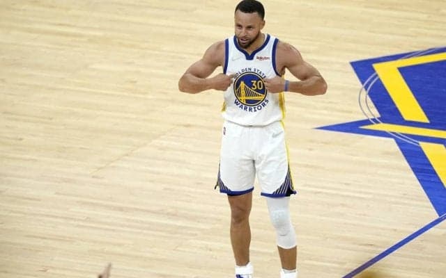 ステフィン・カリーが「アンダーアーマー」と1400億円超えの生涯契約締結へ