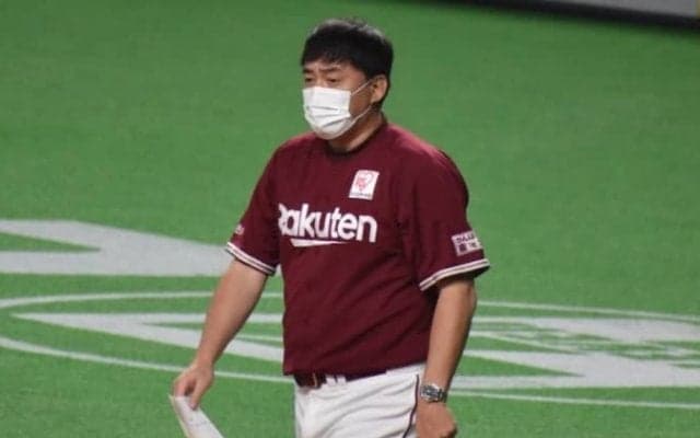 石井楽天　痛恨の敗戦でにわかに注目集める監督の「去就問題」とは