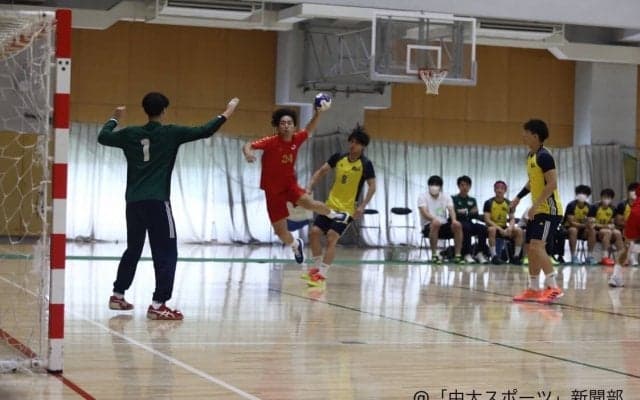 ミスが目立ち今季初敗戦─関東学生ハンドボール連盟秋季リーグ戦　対明大戦