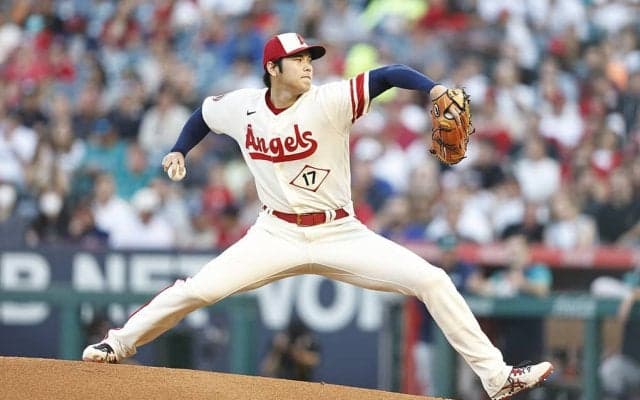 【MLB】大谷翔平、無失点投球・フェン直二塁打・超美技と大車輪の活躍で13勝目　「何でもできる」と公式サイトも絶賛