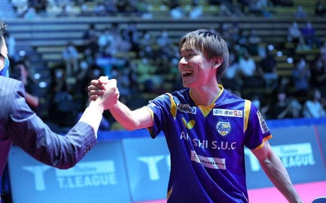 丹羽孝希が魅せた！ぶっつけ本番のバックサーブで張本智和に初勝利【卓球 Tリーグ】