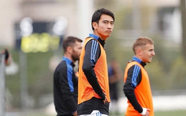 ｢全然雰囲気負けしてない｣!! 18歳MF中井卓大がレアルのトップチーム練習に参加! ｢真ん中に日本人がいる｣と話題となった｢練習画像｣