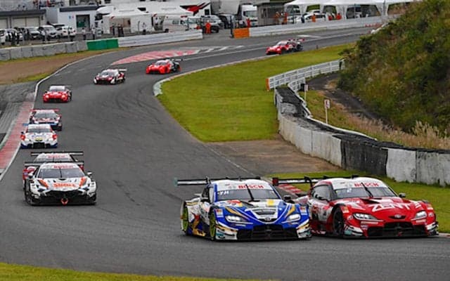 【スーパーGT】第6戦　大クラッシュの不運を雨の恵みで取り戻した3号車ニスモZ・千代勝正／高星明誠がランキングトップへ