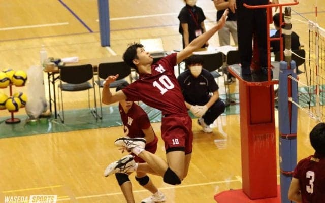 闘志を前面に出し、明大にストレート勝利！