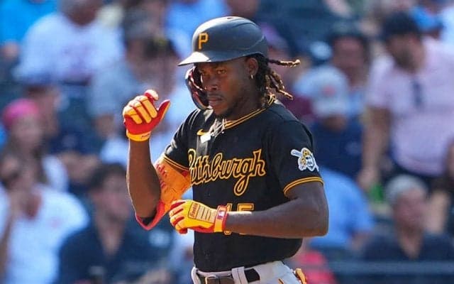 【MLB】無敵デグロムも呆然…右手一本の“軽打アーチは「なんでそんな飛ぶねん」「現実離れ」