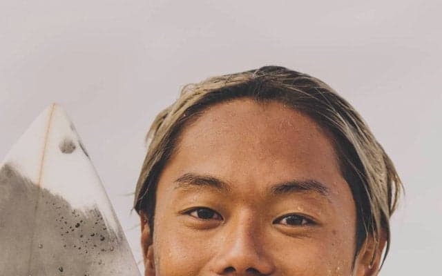 CAで開催中の「2022 ISA World Surfing Games」　男子日本代表が予選で白星スタート