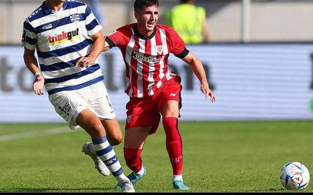 アスレティック、サイドでバックアップ担うモルシージョと契約延長