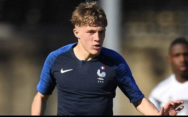 フランス代表、追加招集のディーニュが負傷…20歳のトリュフォーが代役で初招集