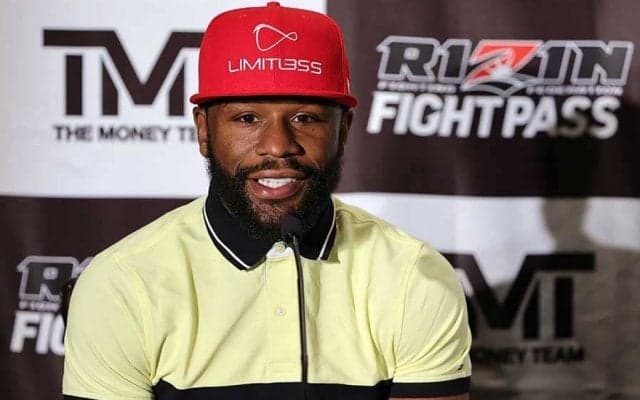 来日メイウェザー、友人「タダシ」のもとを訪問　高級時計に海外注目「カッコいい」