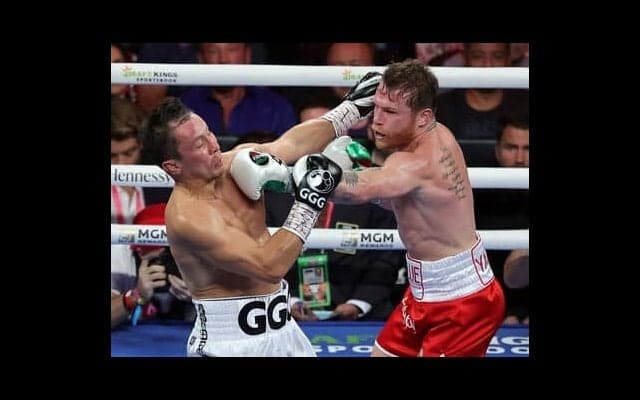 ゴロフキンがカネロに完敗で再びミドル級へ。村田諒太が現役続行なら、時代の代わり目にどう関われるのか