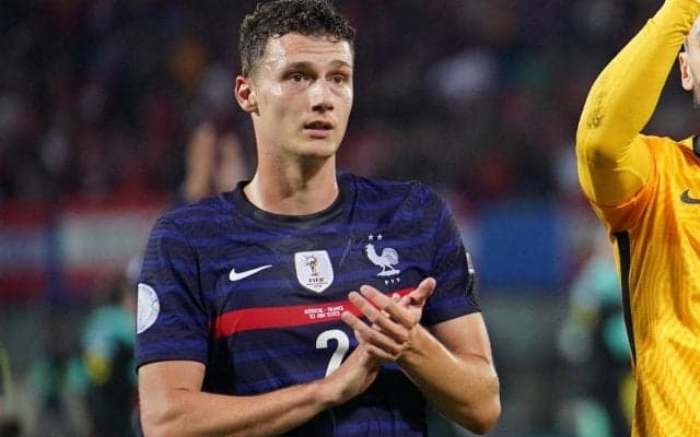 「これはボレー職人」ロシアW杯・ベストゴールのDFパヴァールが驚愕のジャンピングボレーを披露！「相変わらず上手い」