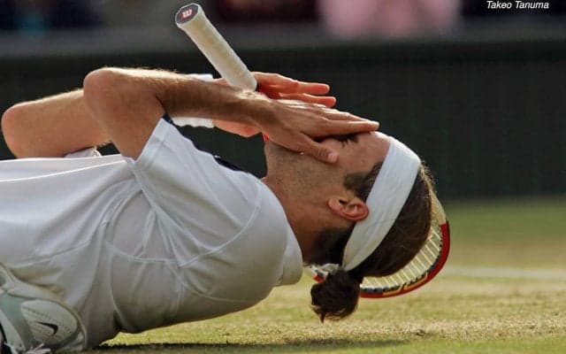 〈フェデラーGS20勝プレイバック3〉ウィンブルドン特有の雨にも惑わされず第1シードとして見事な優勝／2004年ウィンブルドン [リバイバル記事]