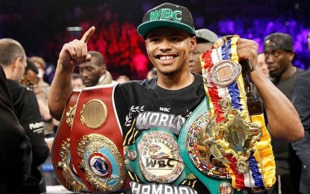 18戦全勝スーパーフェザー級王者が700g超過で2冠剥奪　海外驚き「階級を上げる時だ」