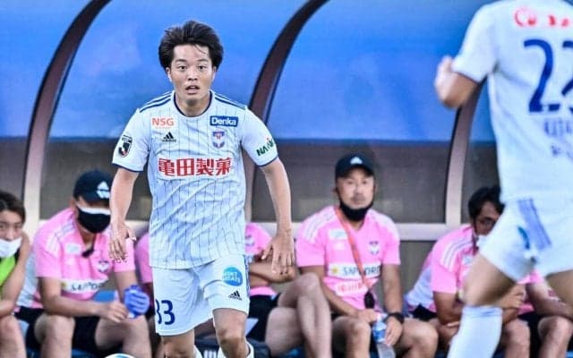 「右膝靭帯損傷」で離脱の高木善朗のためにも…首位・新潟「J1自動昇格」へ「2列目のタレント」たちがチーム牽引！「絶対に負けられない」2位・横浜FCは「目下断トツ得点王」小川航基にかかる期待!!【J2第38節プレビュー「決戦の日曜日」】(2)