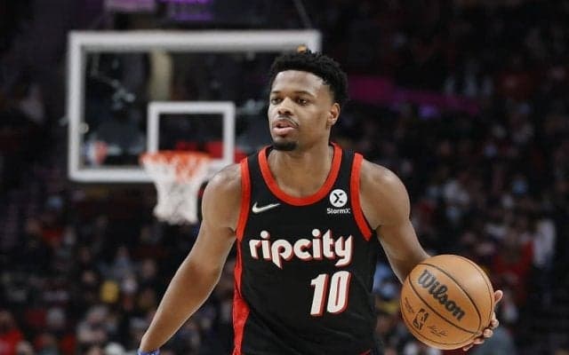 2017年ドラフト全体9位指名のデニス・スミスJr.がホーネッツとの1年契約に合意