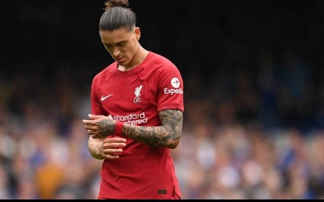 リバプールで苦戦のヌニェスは「眠れていないだろう」　ライバルOBのエブラ氏が分析