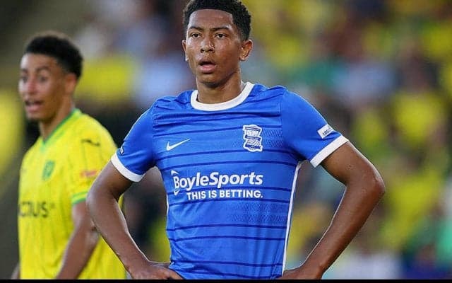 ベリンガム弟がバーミンガムとのプロ契約にサイン！　兄在籍ドルトやリバプール関心の逸材