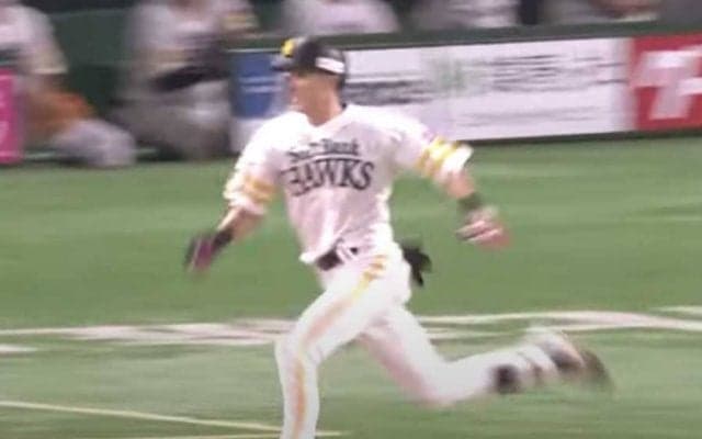 「周東だけ早送りしているよう」　厳重警戒でも“余裕セーフ”が「もうゲームの世界」