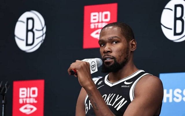 トレード要求の真相を語ったデュラント…「チームに多くの不安要素が取り巻いていた」