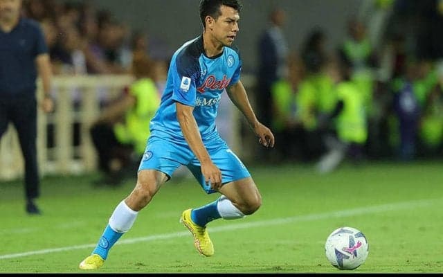 ナポリ、ロサーノを来夏売却か？ バイエルンやユナイテッドが関心