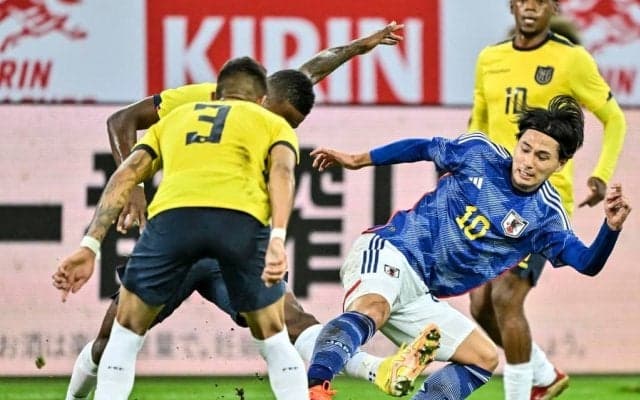 日本代表対エクアドル代表戦の「アクシデント頻発で水びたし」！戸田和幸氏が放った一言に「おもしろすぎる」ファン沸騰