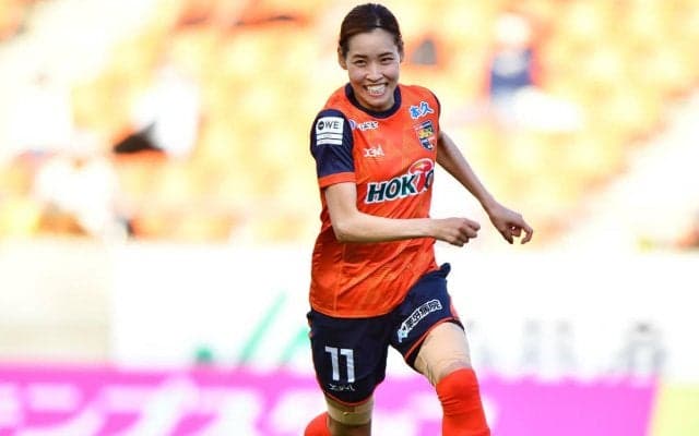 「サッカー界の笑顔No. 1」「可愛いすぎ」三谷沙也加の笑顔に癒し＆元気をもらうファン続出「笑顔いつもホント可愛い」