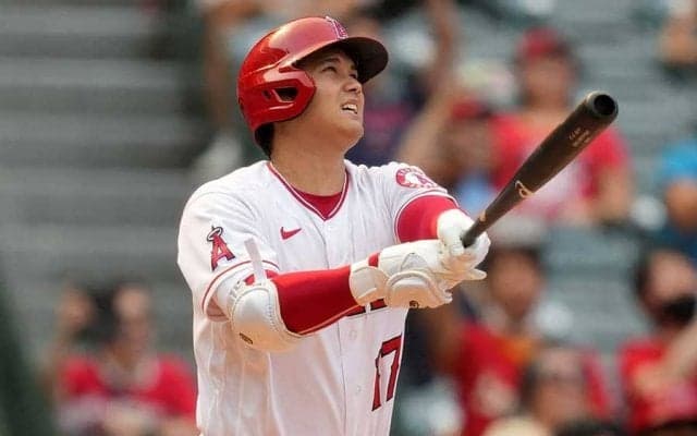 大谷翔平、35号寸前のフェン直二塁打　10日前の再現に「また数十cm足りない」と悲鳴