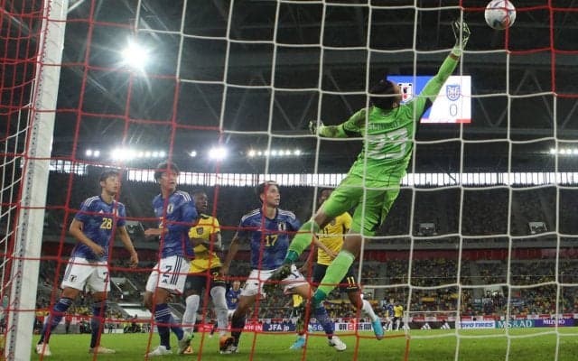 「日本のGKのクオリティに注目すべき」スペイン紙がPKストップなど大活躍のGKシュミット・ダニエルに注目「優美な姿で光を放っていた」