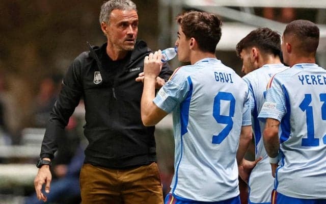 W杯で日本とも対戦するスペインは24名で臨む？ ルイス・エンリケ監督がユーロに続く可能性を示唆