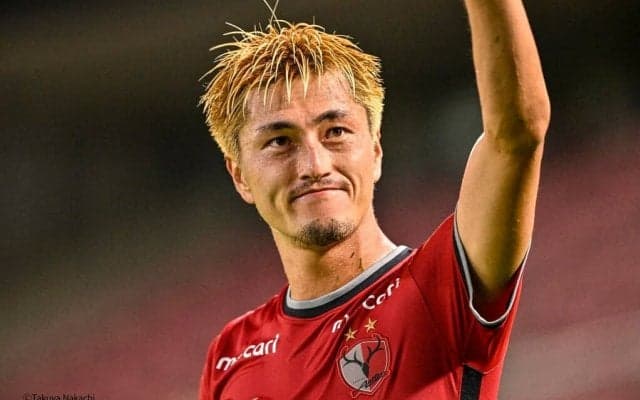 「ニマニマが止まんない」「遼太郎楽しそう」鹿島の選手たちが女性誌に登場! 「微笑ましい撮影風景」にファン歓喜