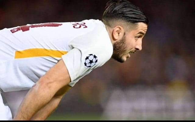 「死を覚悟」中東移籍のマノラスがライオンと柵なしで接近するもその直後…「これは誰でもビビる」