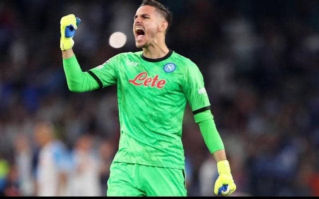 ナポリ、堅守支えるGKメレトと2025年までの契約延長で合意か