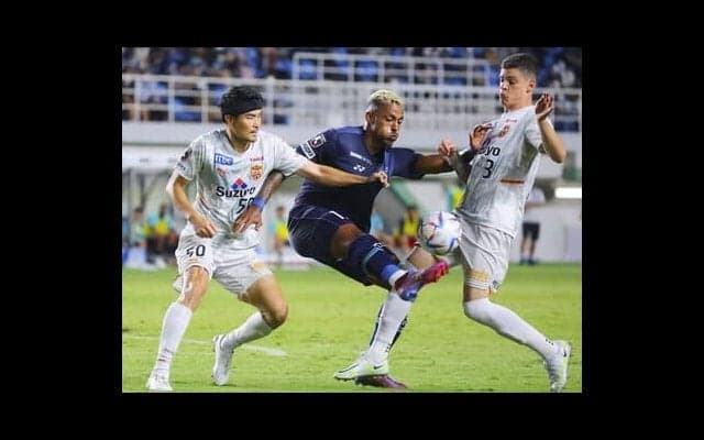 激戦のJ1残留争いで生き残るチームはどこだ？　識者３人の見解はほぼ一致した