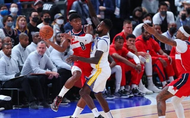 八村塁、初凱旋試合でチーム最多13得点9リバウンド…ウィザーズは敗戦