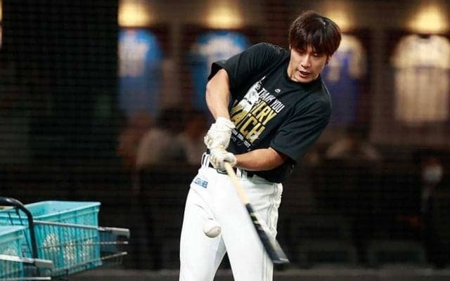 M1のソフトバンク、柳田が「4番・右翼」でスタメン　前日負傷交代も出場へ
