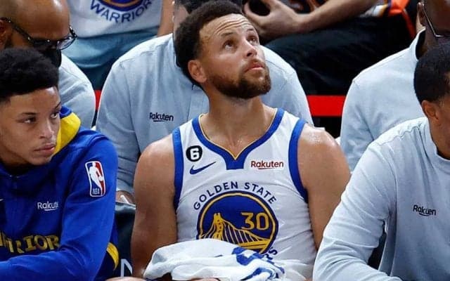 来日中のBTSメンバー、NBA大物にもらった激レアシューズに海外興奮「超嬉しそうだ」